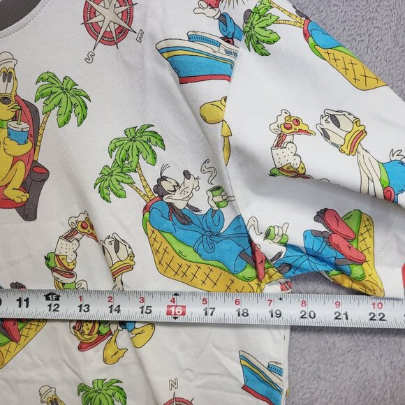 Disney Cruise Line Shirt Adult Medium Crewneck All Over Print Tee Damaged NWOT - Picture 5 of 9